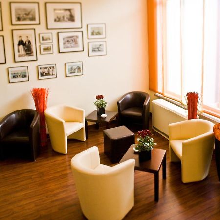 Hotel Xenia Sellin  Extérieur photo